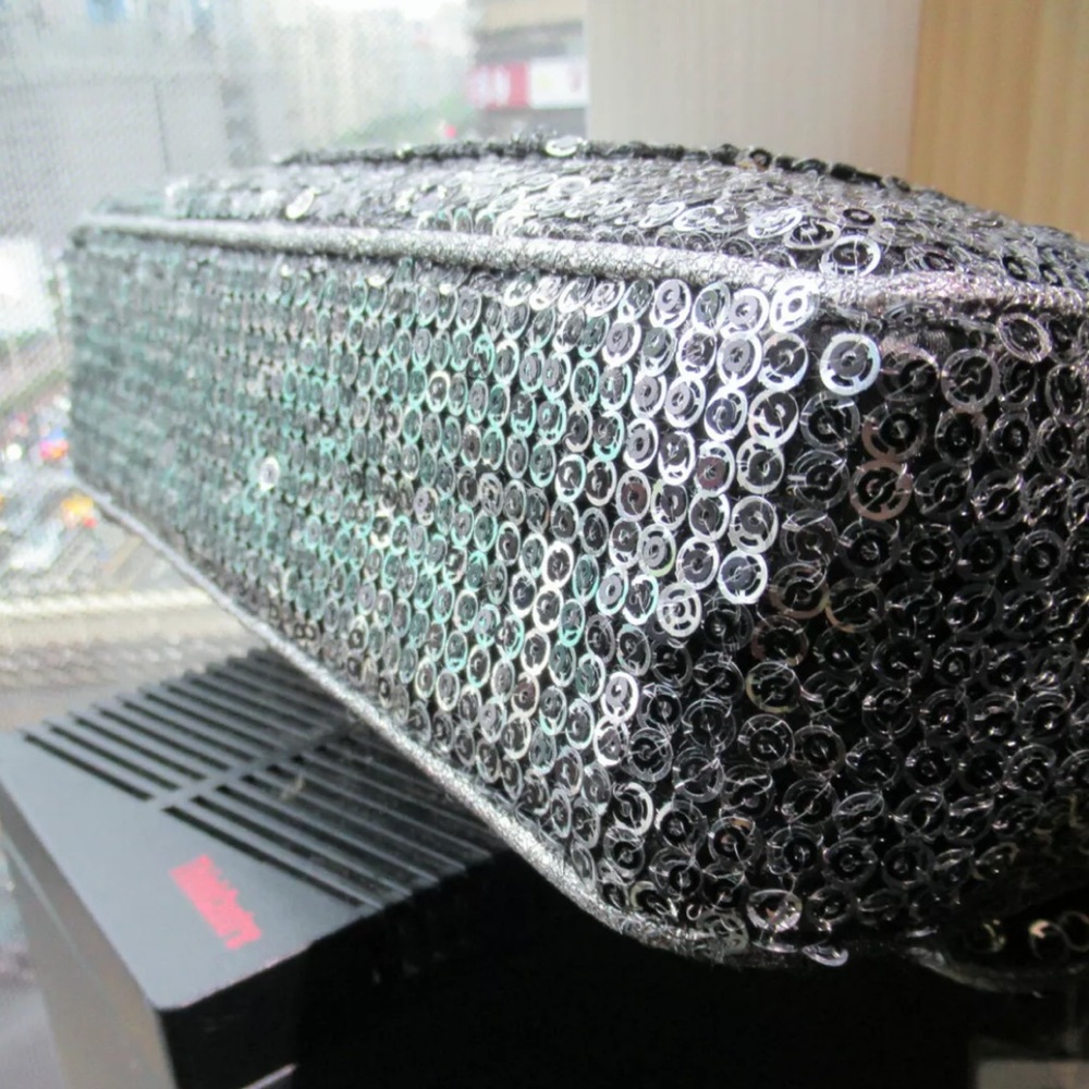 Chanel Classic Sequins Medium Double Flap - Picture 9 of 16